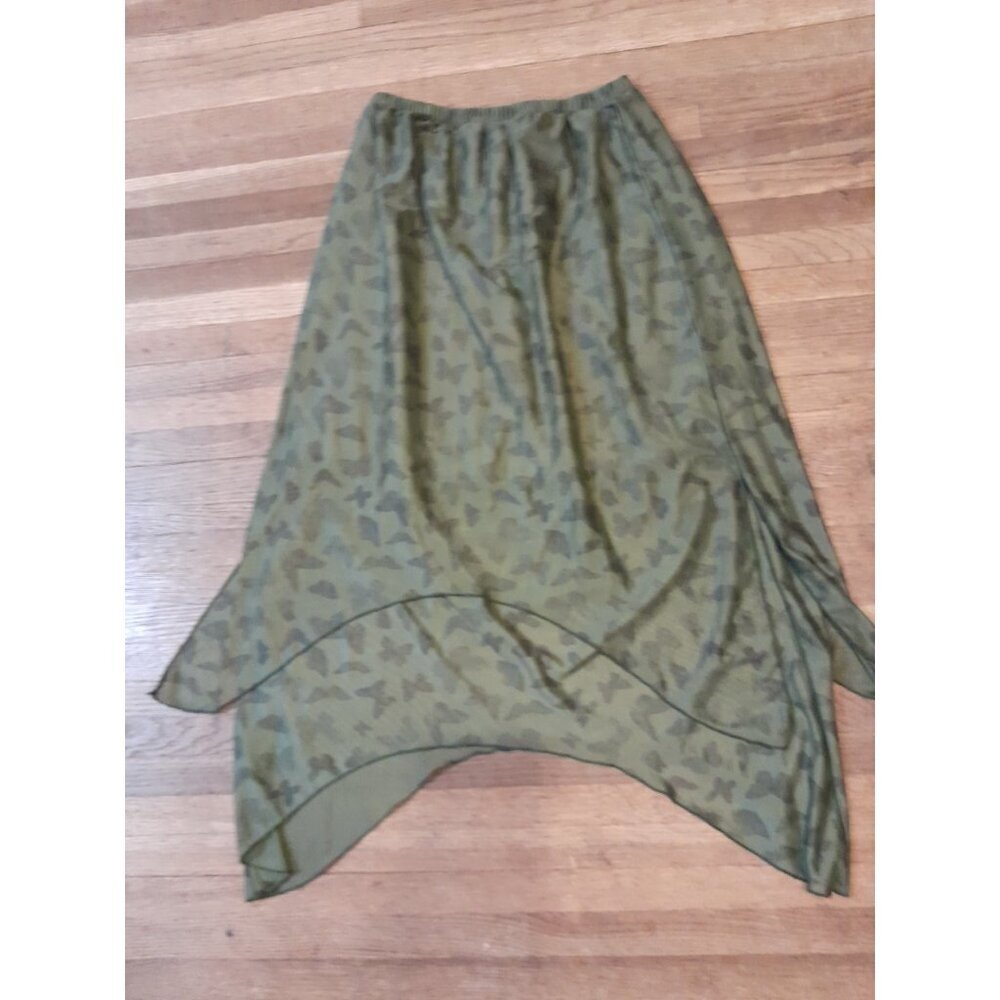 Womens Whimsigoth Butterfly Asymmetrical Pull-On Skirt Size Medium Camo Green